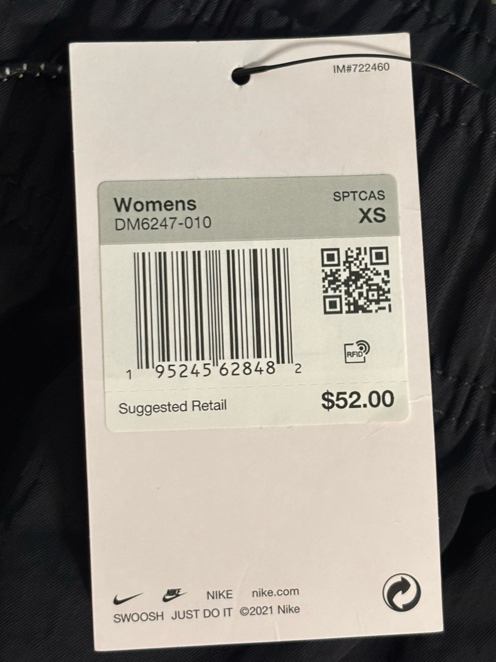 Nike Women’s Essential Woven Loose Fit High Rise Cargo Shorts White Swoosh XS - Picture 9 of 9